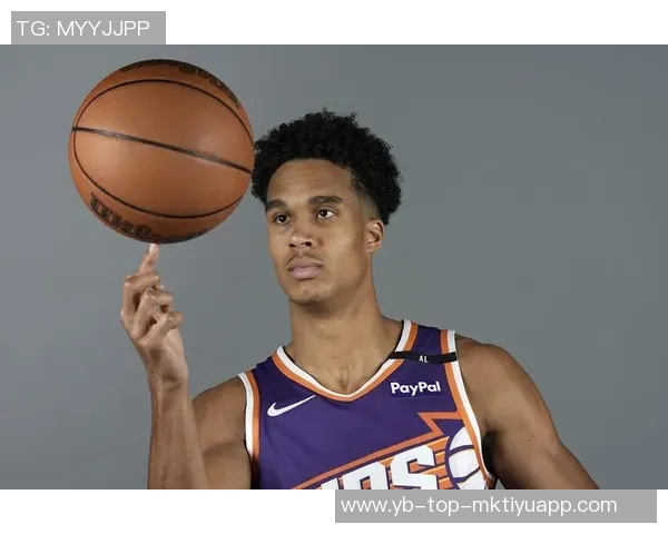 奥索伊戈达罗称赞布克易于相处并能有效执行教练战术